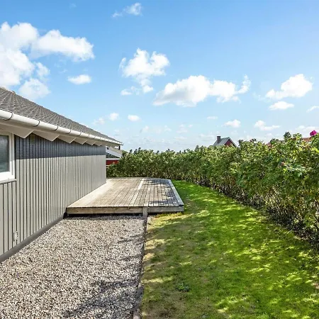 Holiday home Apsolon - 150m From The Sea In Se Jutland By Interhome Sjolund