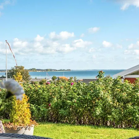 Holiday home Apsolon - 150m From The Sea In Se Jutland By Interhome Sjolund