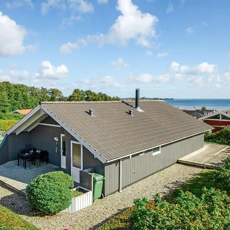 Holiday home Apsolon - 150m From The Sea In Se Jutland By Interhome Sjolund