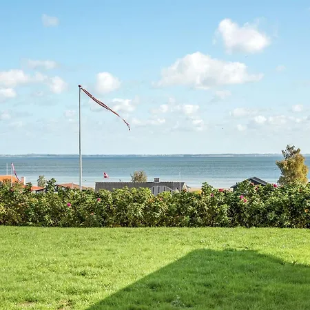 Apsolon - 150m From The Sea By Interhome Semesterbostad